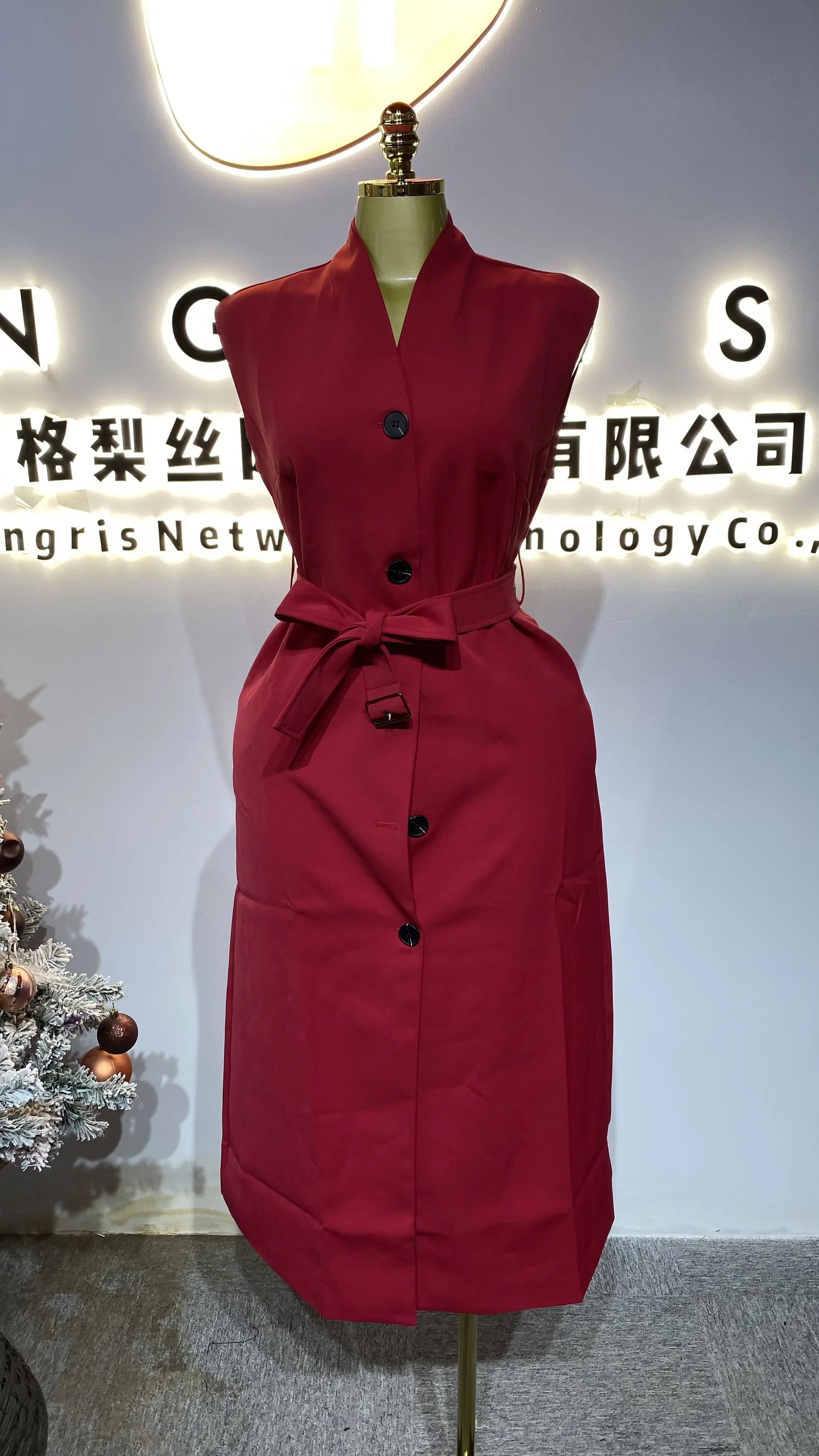 

2025 Autumn New Style Chic and Stylish Elastic Band Dress Retro Sleeveless Women's Clothing-GZXX296