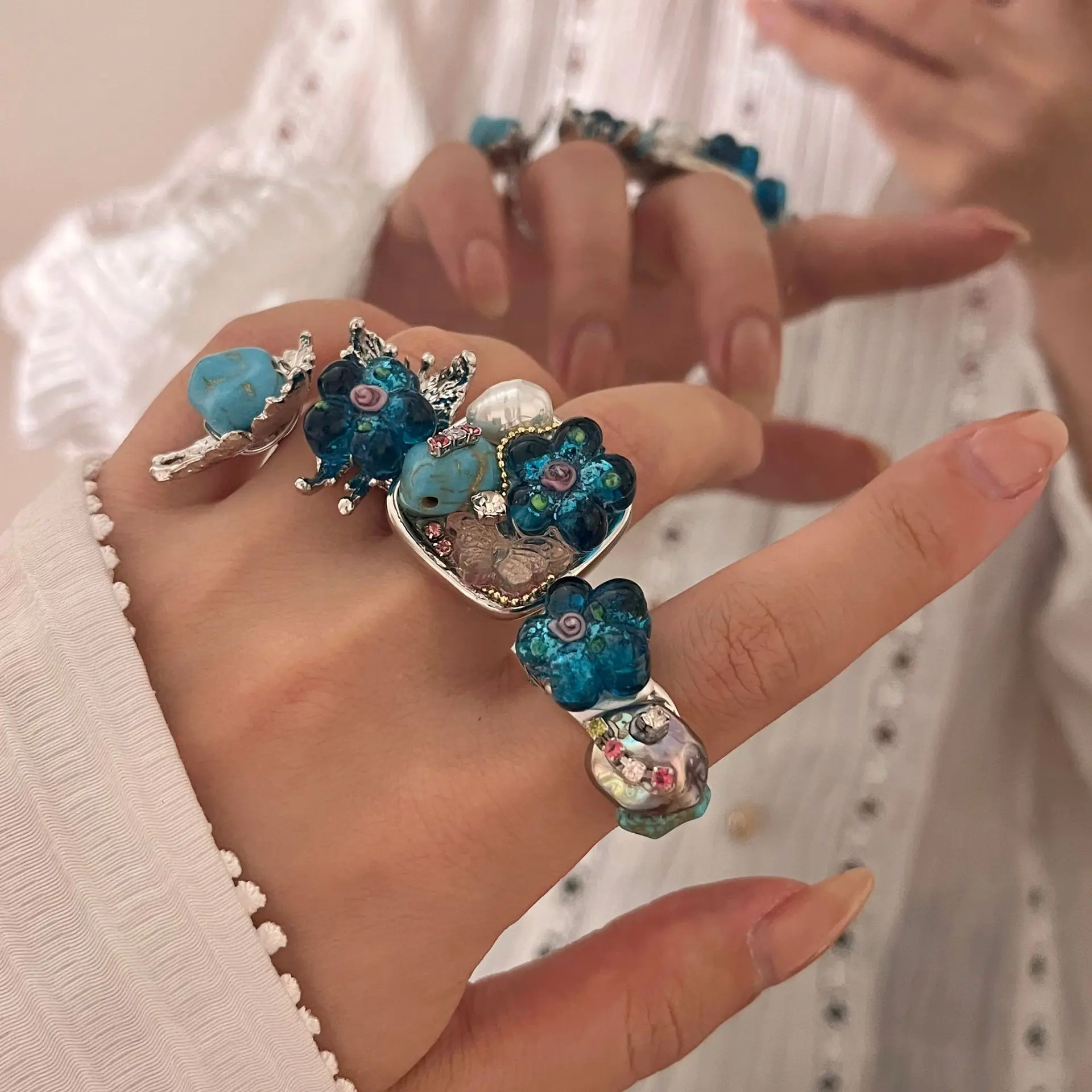 European American Ins Style Turquoise Glass Flower Handcrafted Beaded Ring Elegant Butterfly Ring