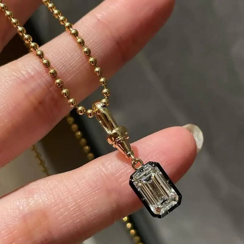 Damen-Halskette mit geometrischem weißem Zirkon-Anhänger, Perlenkette, goldfarben plattierter Edelstahl, einfacher Alltagsschmuck, Geschenk – Detail 11