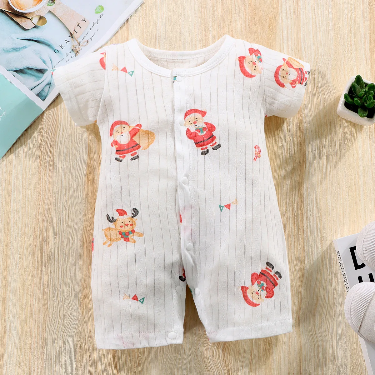 New Baby Newborn Clothes Baby Short-sleeved Jumpsuit 0-2 Years Old Boys Girls Romper Children Wrapping Clothes