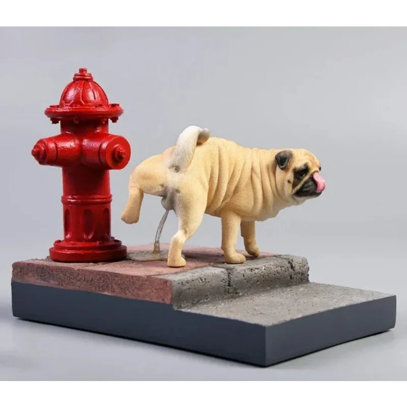 

JXK 1/6 Scale Small Animal Figurines Leg Lift Pug Model Animal Doll Puppy Material Resin Toy Model for 12inch Doll Accessory