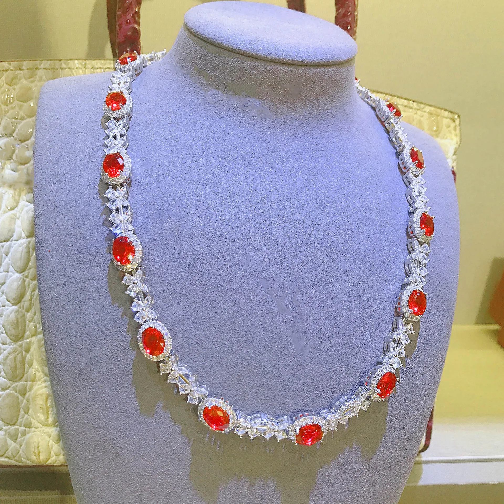 S925 sterling silver necklace haute couture jewelry luxury ruby necklace full of diamond pigeon egg necklace
