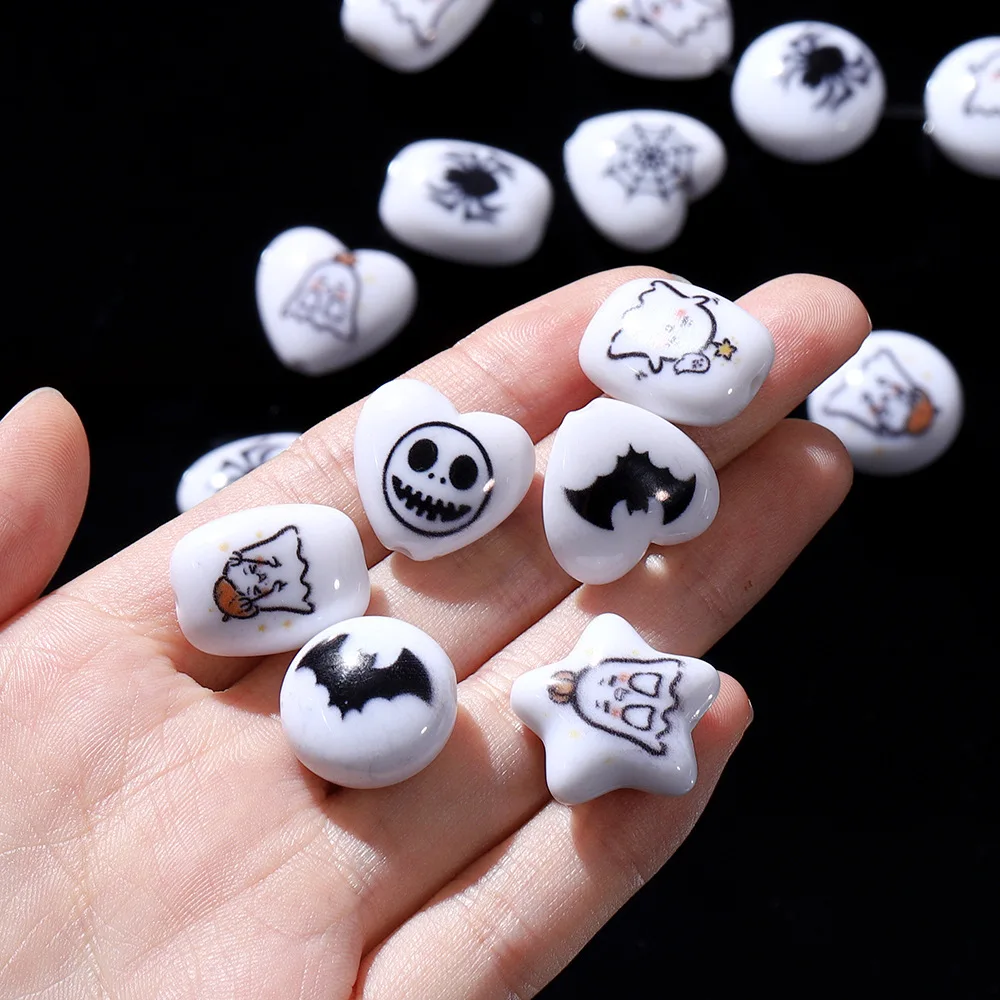 4Pcs New Creative, Fashionable Acrylic Halloween Beads with Funny Expressions, Skeleton Ghosts, Scattered Beads, DIY Accessories