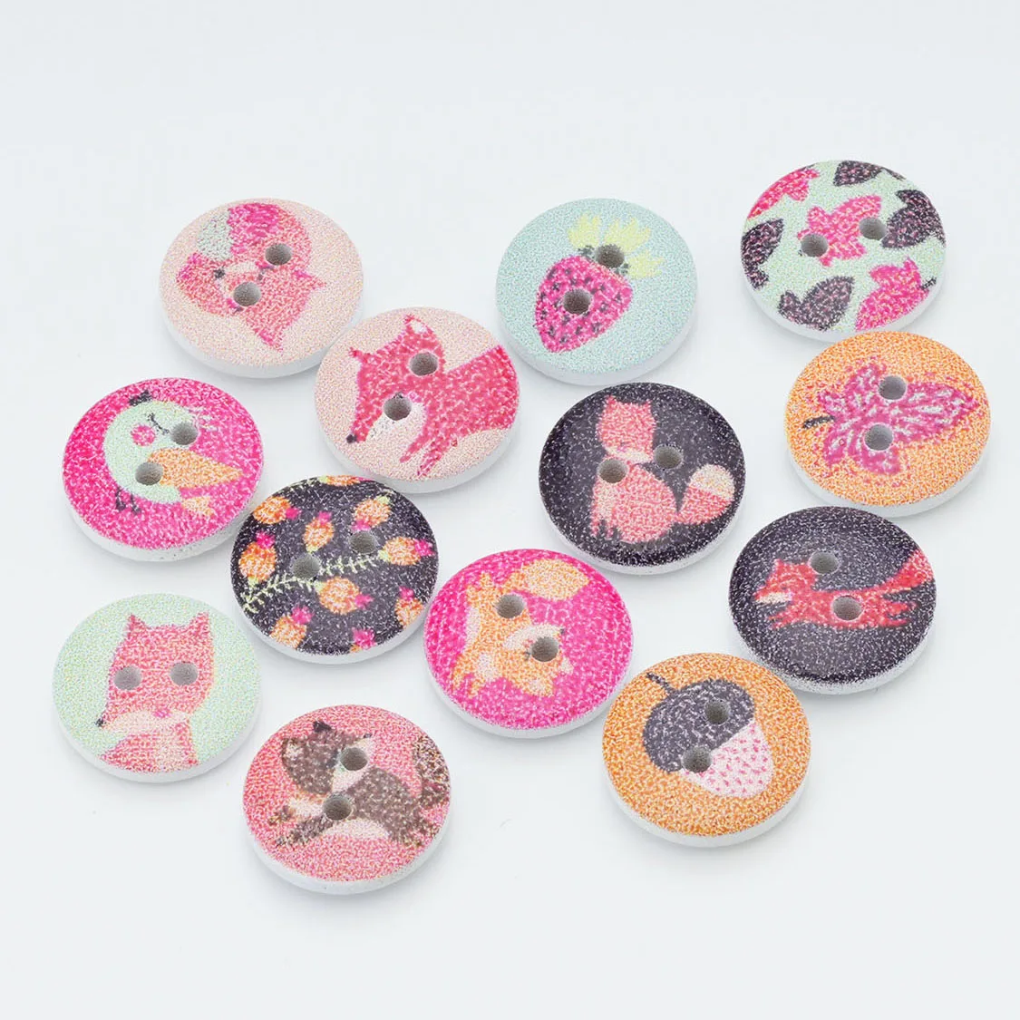 50PCS Painted Fox Wooden Buttons, natural world Patterns, DIY Sewing, Clothing Decoration, Scrapbooking, Crafts Projects 15mm
