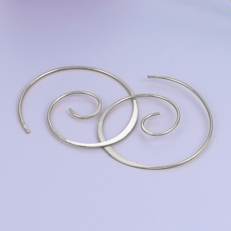 ISUEVA Gold Color Smooth Hoop Earrings for Women Classic Minimalism Rotate Piercing Earrings 2024 Fashion Jewelry Wholesale
