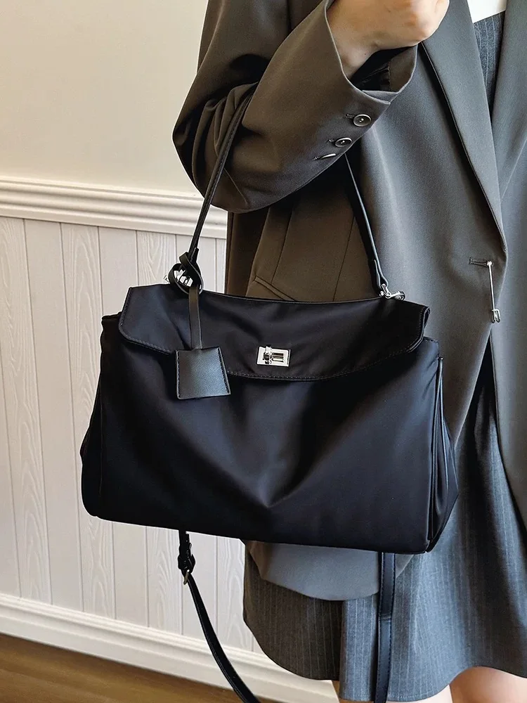 

High-End Nylon Waterproof Tote Bag 2024 New Large Capaci Ox Cloth Bag Vintage Commute Single oulder Slant Bag