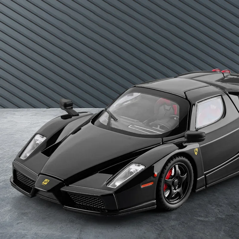 1:24 ENZO Alloy Sports Car Model Diecast Metal Racing Super Vehicles Car Model High Simulation Sound and Light Children Toy Gift