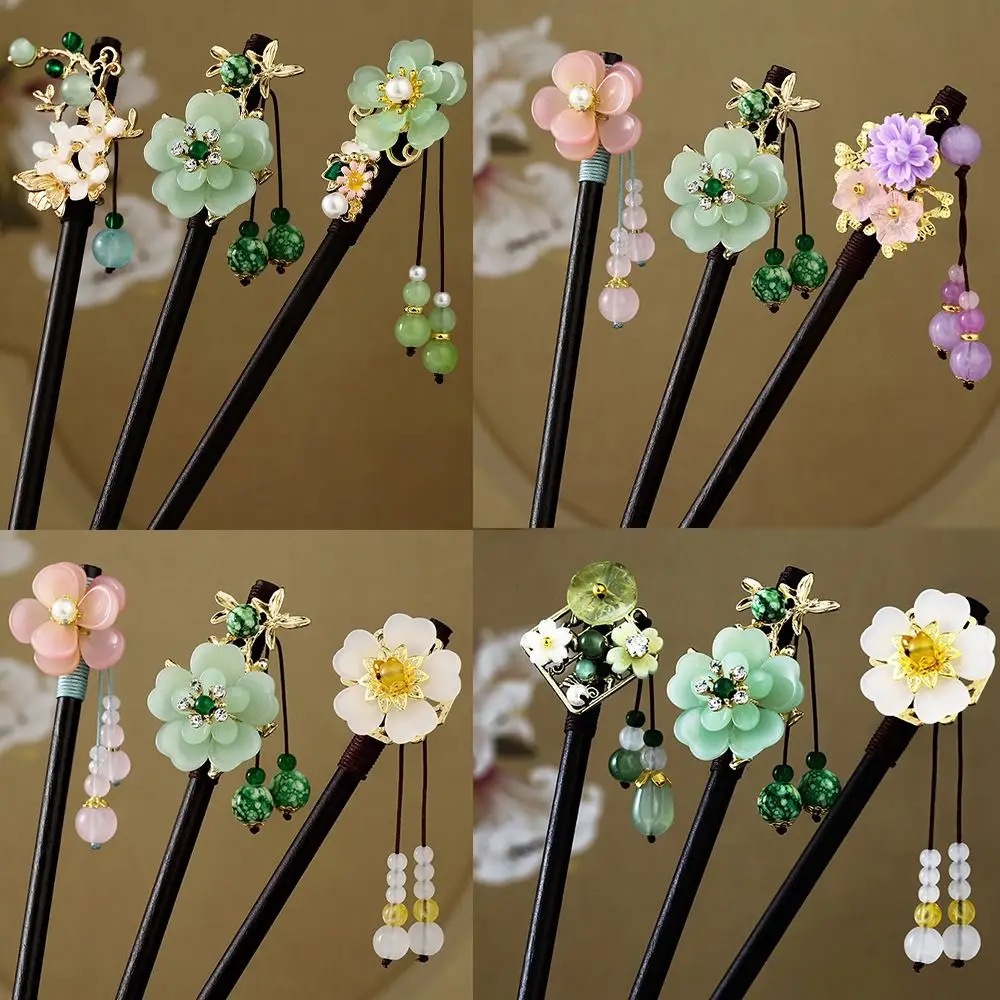 Chinese Style Flower Hair Sticks Retro Handmade Wooden Hairpin with Tassel Hair Fork Hair Chopsticks for Wedding Party