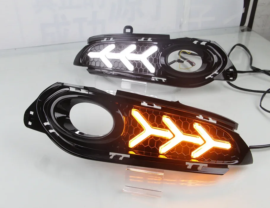 eOsuns led drl daytime running light for Honda vezel  with Dynamic moving yellow turn signal and blue night light