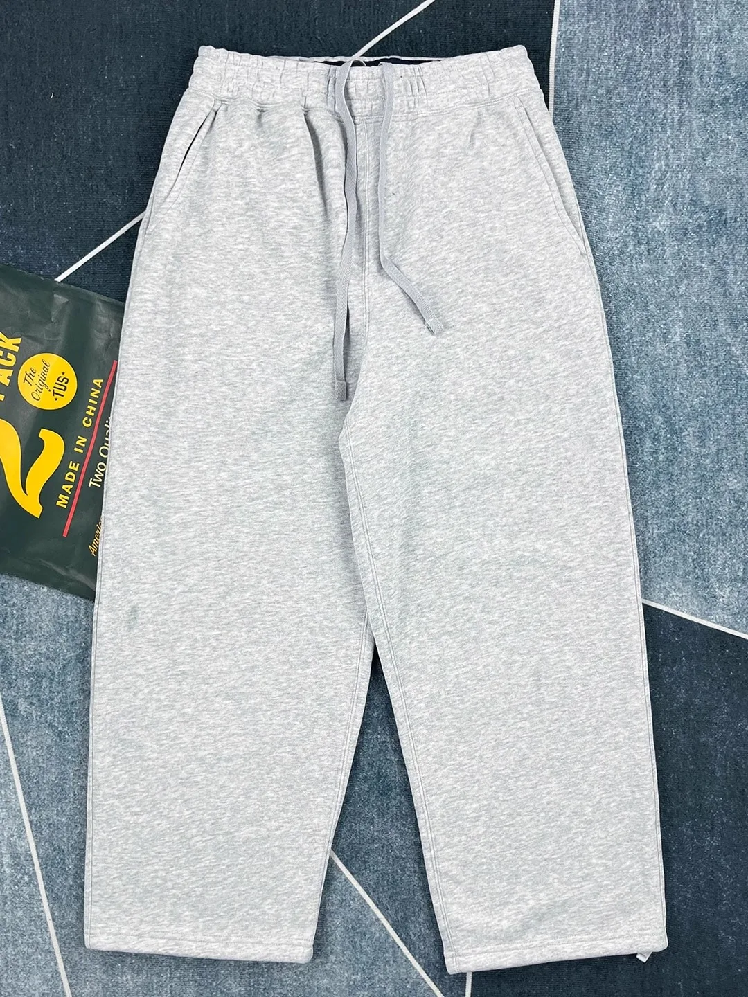 

Мужские трикотажные спортивные брюки Thiened Fce, плотные, прямые, свободные, на завязках, в американском стиле, для осени и зимы...