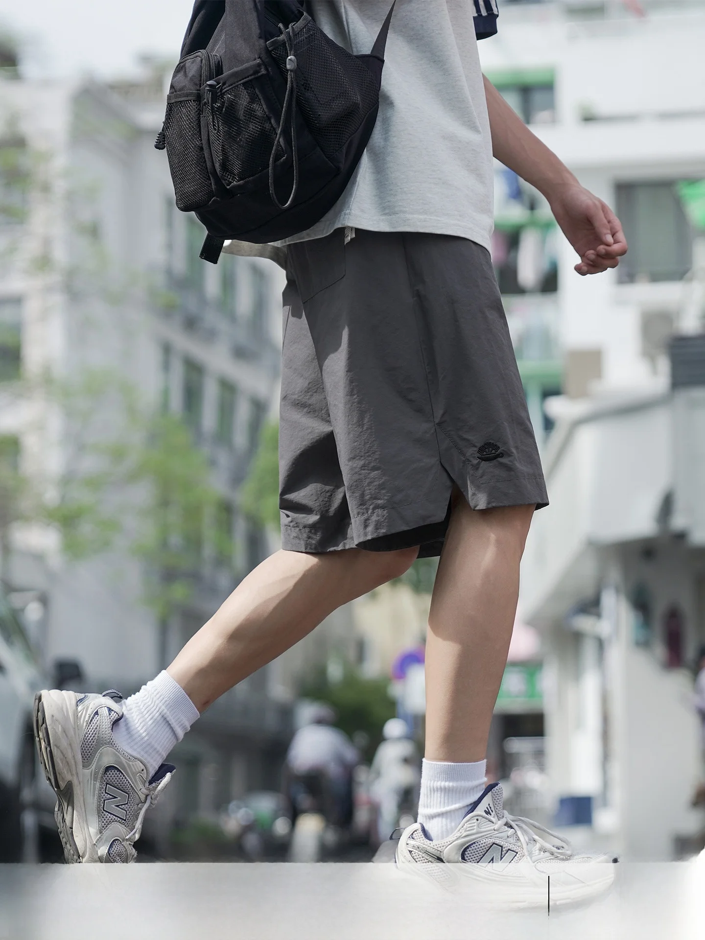 

Hong Kong Sle Artistic Men's Embroidered Workwear orts Summer Versatile Youth Sports Straight Cut Qui Dry Mid-Length Pants