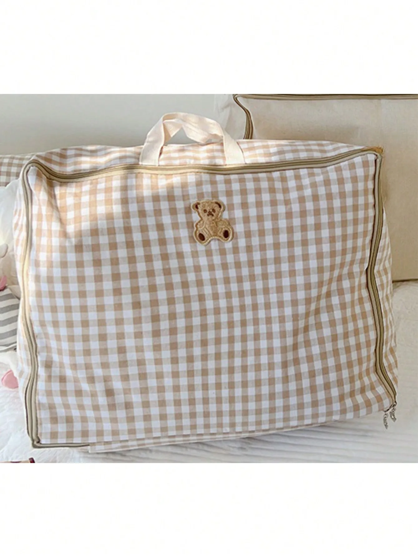 Cartoon Bear & Squirrel Print Large Maternity Bag Kindergarten Quilt Storage Bag Kids Luggage Bag