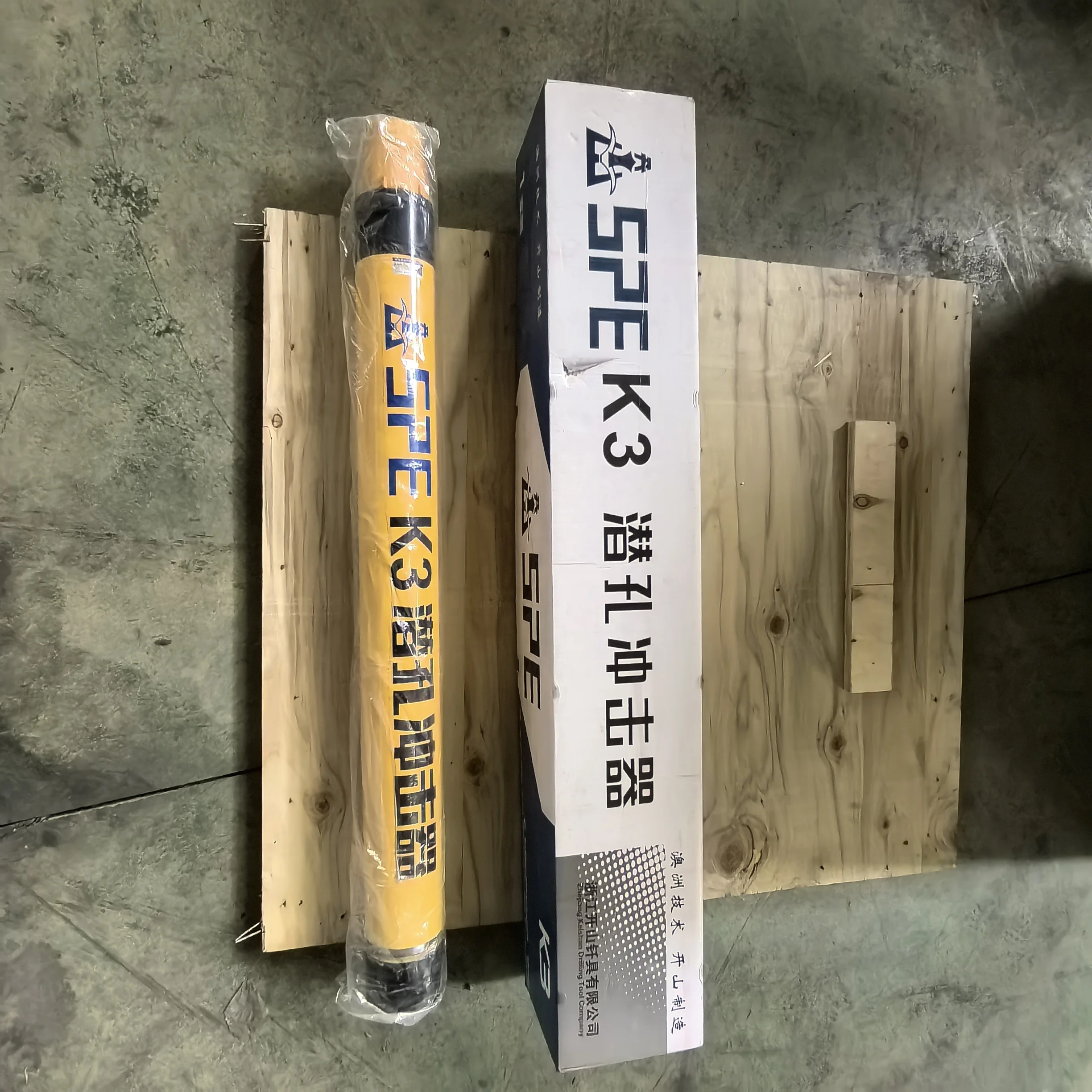 Palu DTH Tekanan Udara Tinggi K3 3 Inci Berkualitas Tinggi dan Tahan Lama untuk Sumur dan Penambangan Air