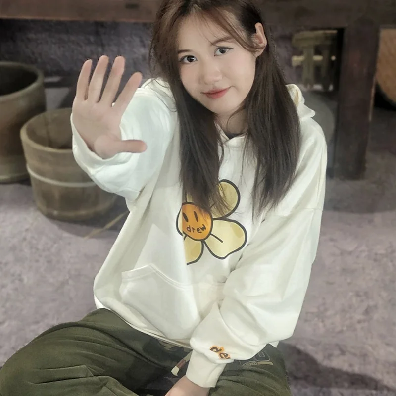 سترة بقلنسوة من Drew House Premium Smiley Daisy Print للجنسين للزوجين من American Streetwear #2