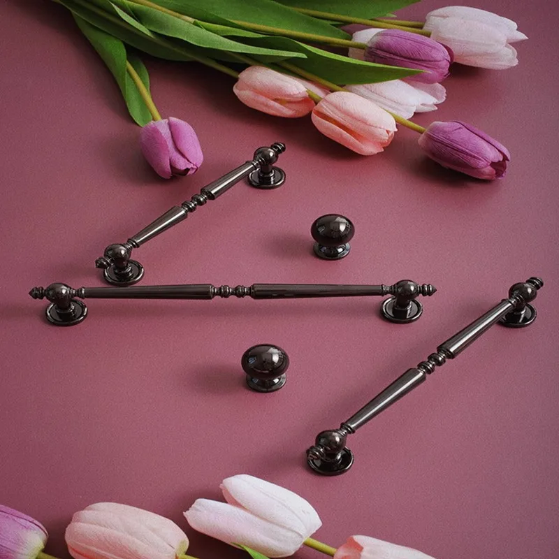 New High-end Wardrobe Handle French Glossy Black Cabinet Handle Light Luxury Drawer Knob Personalized Shoe Cabinet Brass Handle