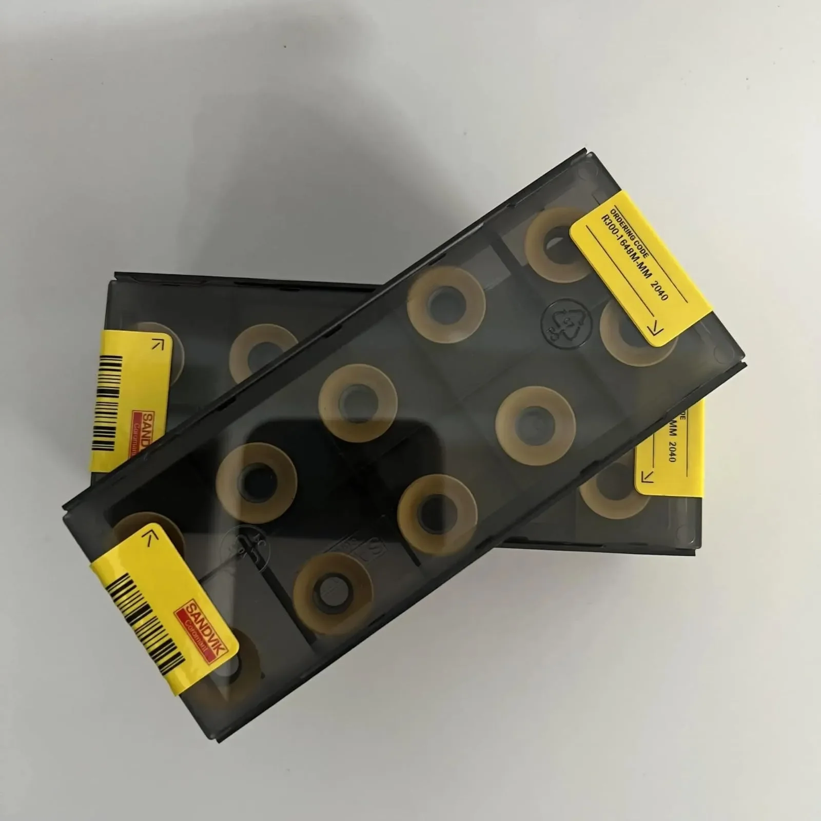 

SANDVIK / R300-1648M-MM 2040 / Твердосплавные пластины для ЧПУ, 10 шт.