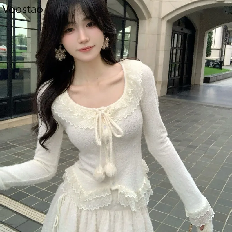 

Милые футболки принцессы с длинными рукавами, женские кавайные кружевные оборки, лоскутные плюшевые тонкие топы с шариками, осень-зима, корейские модные футболки