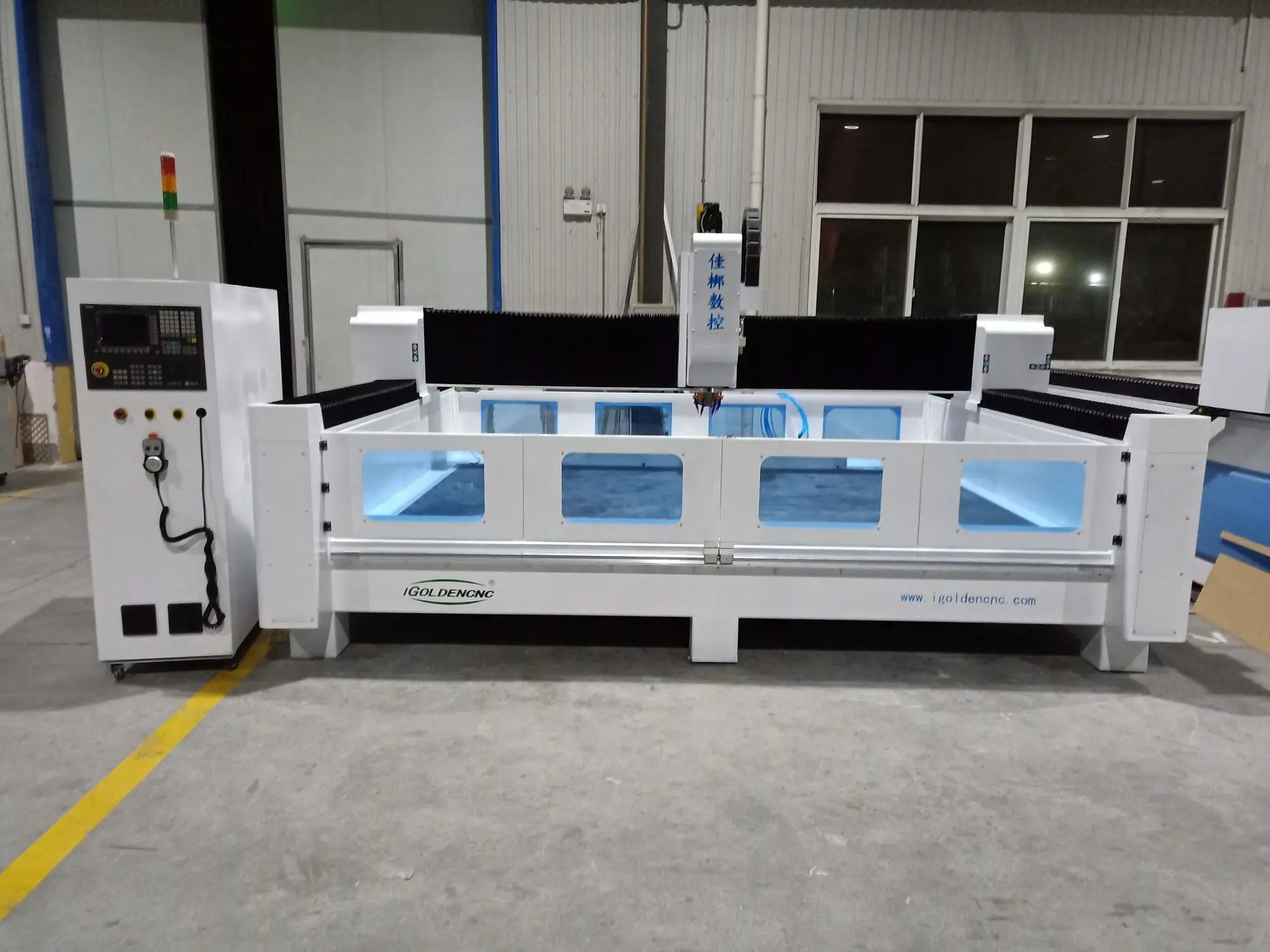 Cnc Router do kamienia Atc Marmur Granit Cięcie Hine Polerowanie krawędzi Kwarcowy blat kuchenny Otwory zlewu