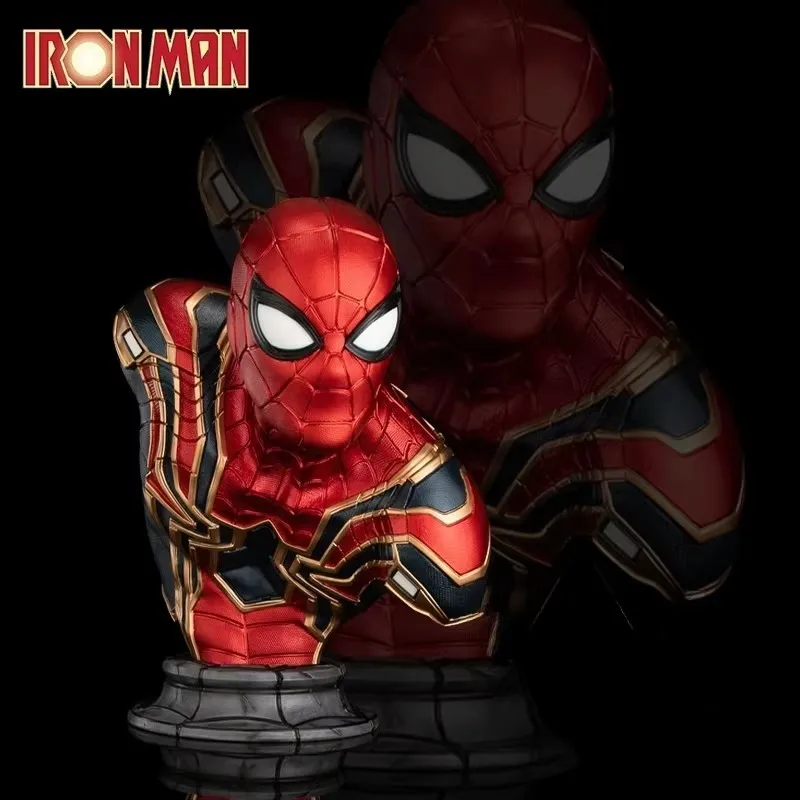 

Marvel Spider-Man Bust Statue With Light Up Eyes Superhero Collectible Ideal Birthday Gift For Comic Fans Home Office Desk Decor