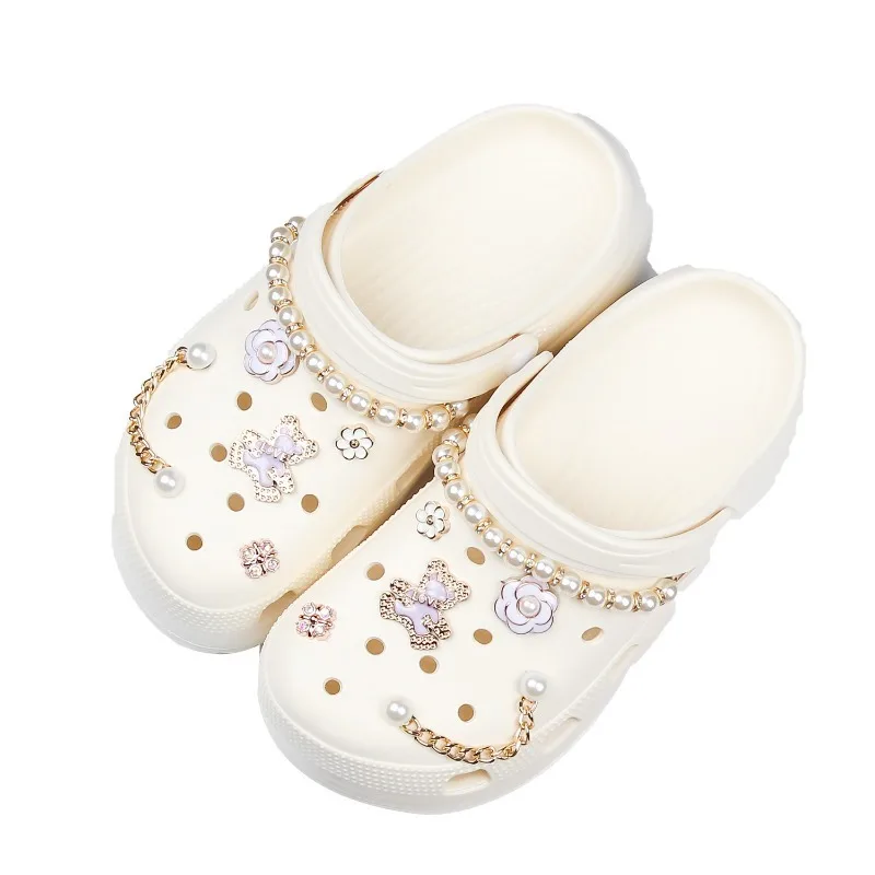 รองเท้า Charm สําหรับ Crocs DIY โลหะสีม่วงหมีเพิร์ลโซ่รองเท้าอุปกรณ์ตกแต่ง Charms สําหรับ Clogs Bogg กระเป๋าสไลด์รองเท้าแตะ
