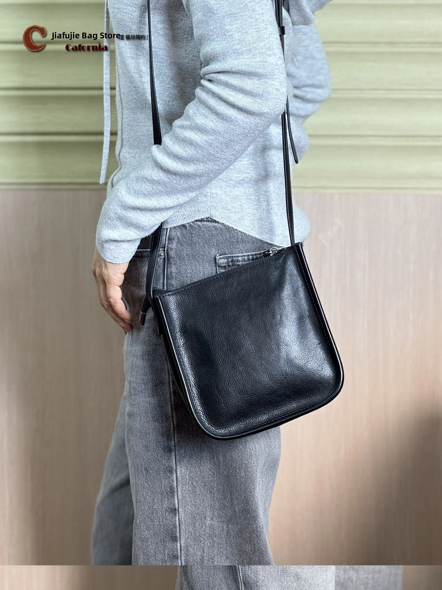 sac-a-bandouliere-en-cuir-de-vachette-tanne-de-californie-forme-seau-pour-telephone-portable-elegant-et-simple-pour-femme