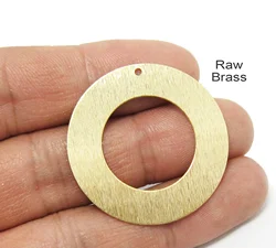 10pcs Textured Round Charm, Round Circle Brass Pendant, 35mm, Necklace Pendant, Raw Brass Earring Findings, Jewelry Supply -R701