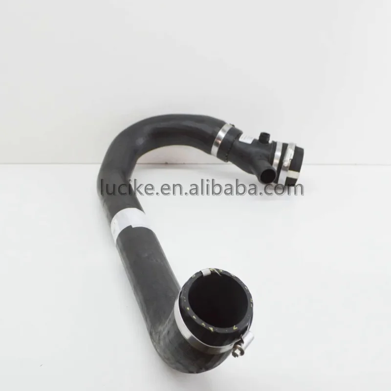 

NEW 2.0L 16V INTERCOOLER AIR HOSE ASSEMBLY TO THROTTLE BODY FOR LAND ROVER RANGE ROVER EVOQUE INTERCOOLER INTAKE PIPE LR024305