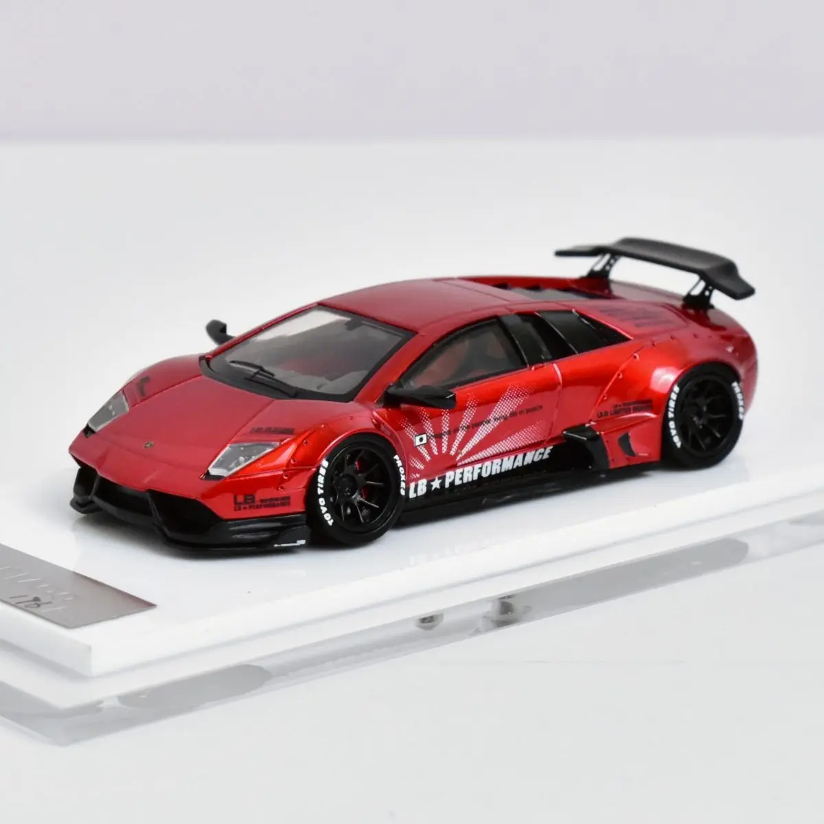 Lb Original Factory 1/64 Lambor LP670 Resin Model Car