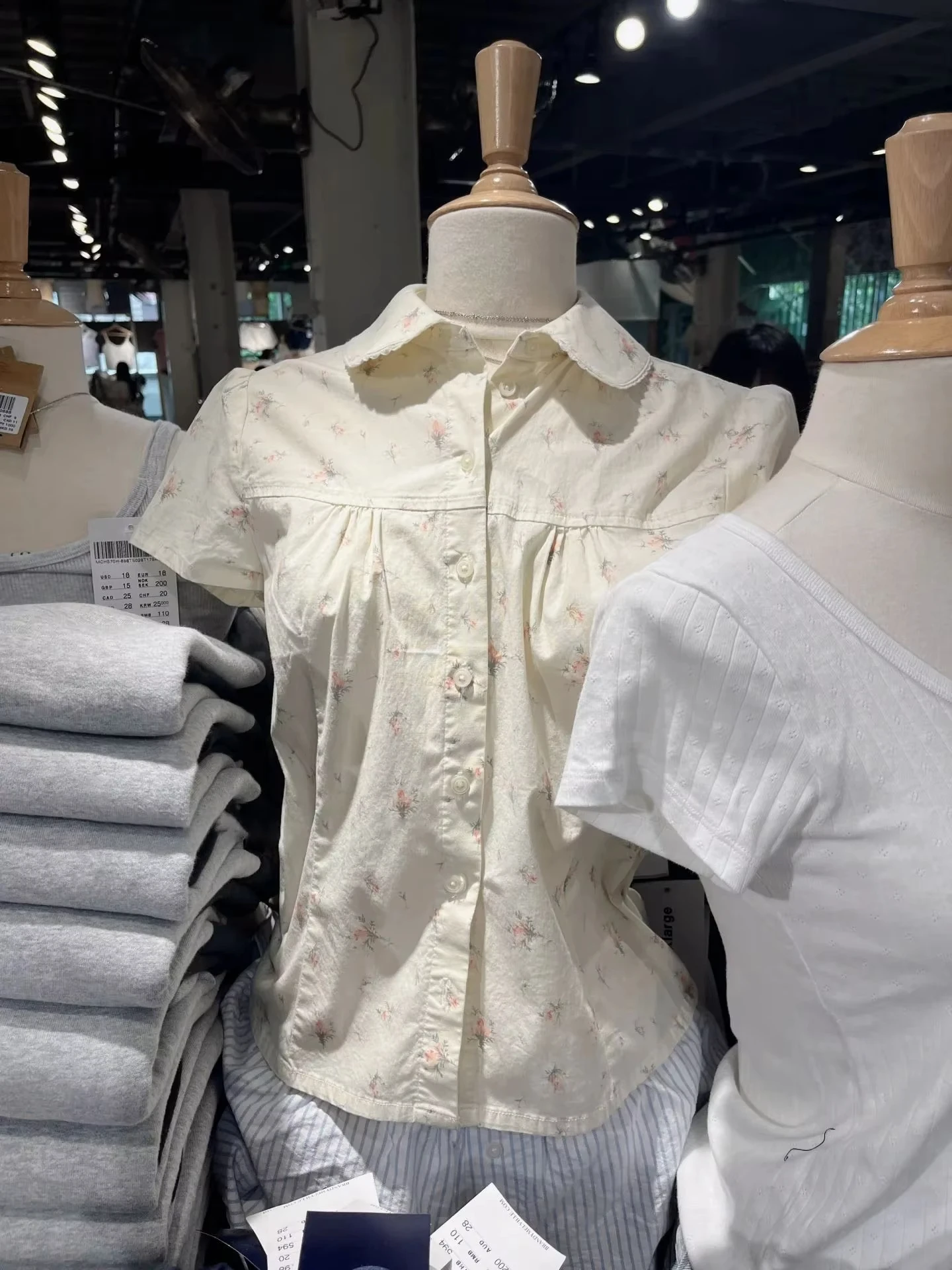 Nova blusa de manga curta com estampa floral feminina verão peter pan colarinho único breasted blusas doce casual moda camisa topos