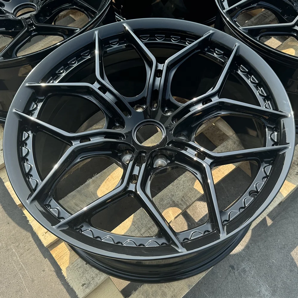 2-Piece Aluminum Alloy Wheel Brushed Red for CORVETTE C7 C8 FERRARI PORSCHE 911 18 19 20 21 22Inch 5x120 5X130 ForgedRim