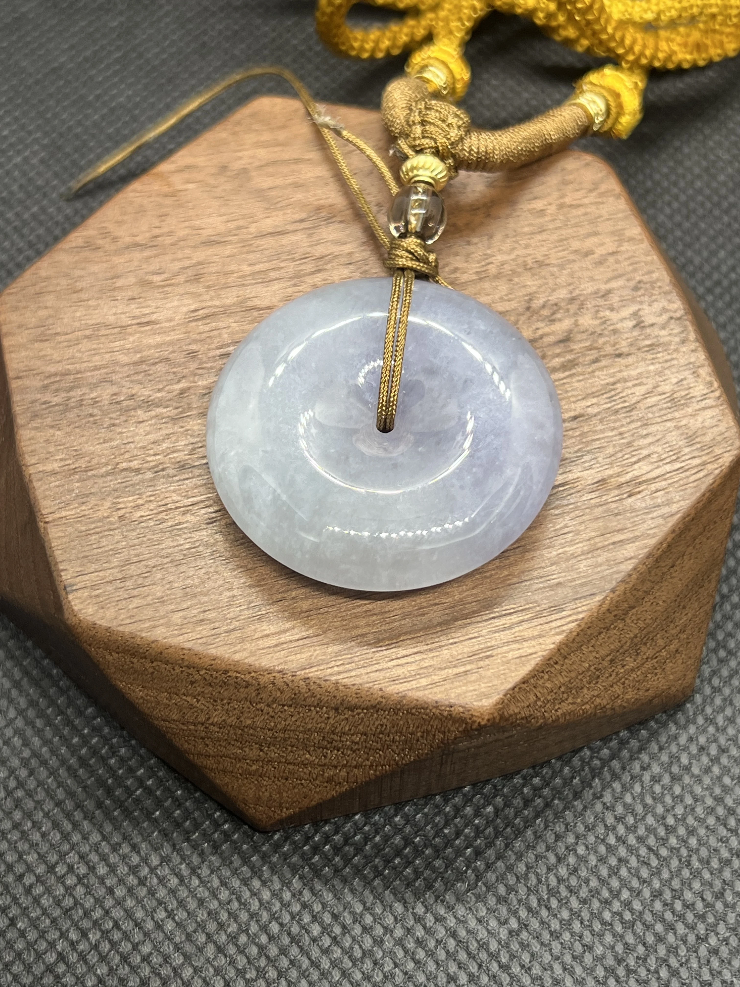 Certified Burma A Grade Natural Jadeite Pale Lavender Peace Buckle Pendant Elegant Ladies Lucky Jade Necklace Jewelry Gift Packa