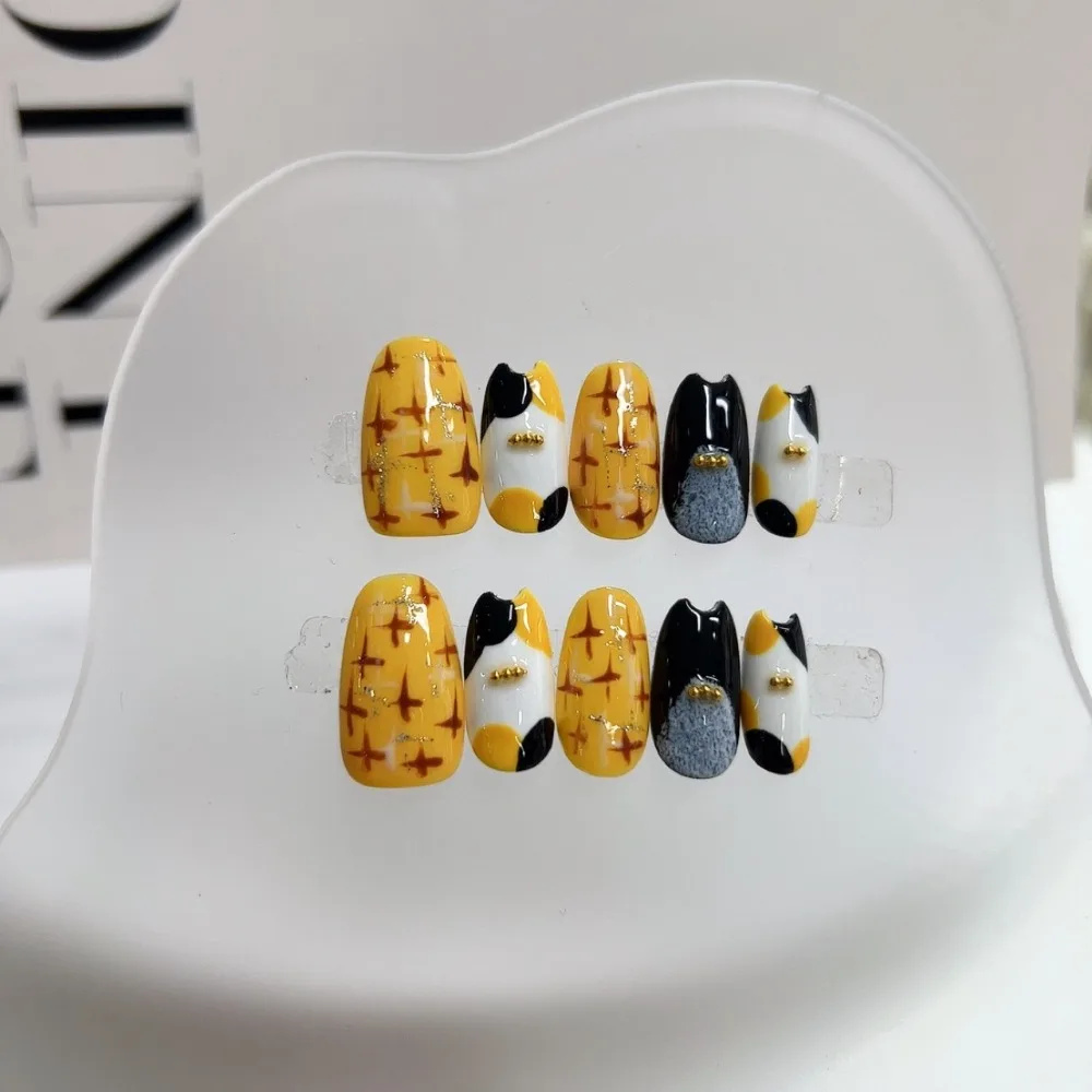 10 Pieces Cute Cartoon Calico Cat Handmade Press On Nails Bright Orange Gold Beads Embellished Art Fake Nails Reusableb