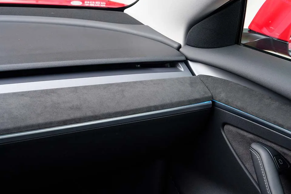 Für Tesla Modell 3 Modell Y 2020-2024 Alcantara Material Wildleder Hergestellt Dashboard Abdeckung Tür Trim Auto Innen Dekoration zubehör – Detail 3