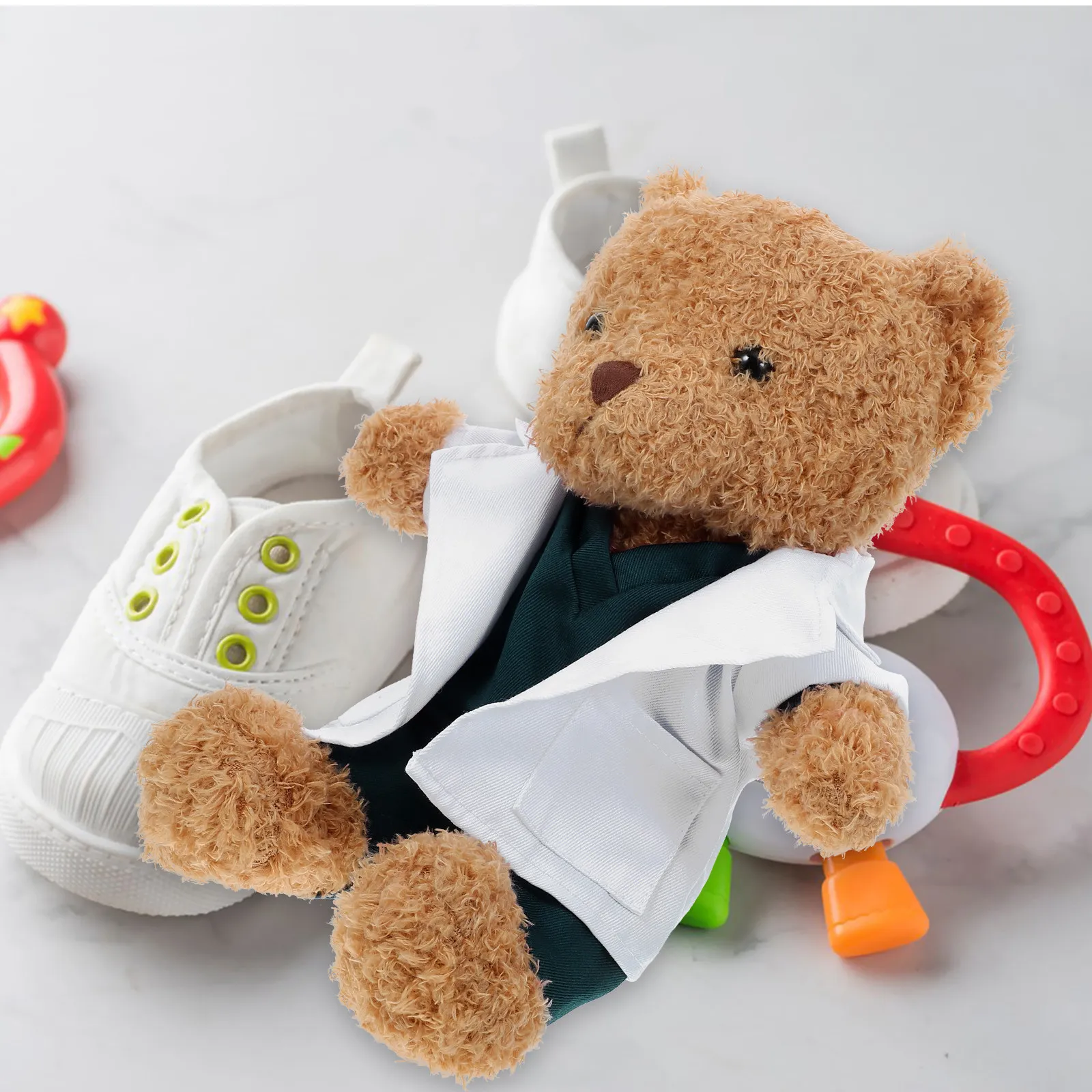 

Костюм доктора-медведя для мягких игрушек 25 см: Мягкий, носимый комплект (пальто, брюки, топ) для ролевых игр, обучения и веселых переодеваний