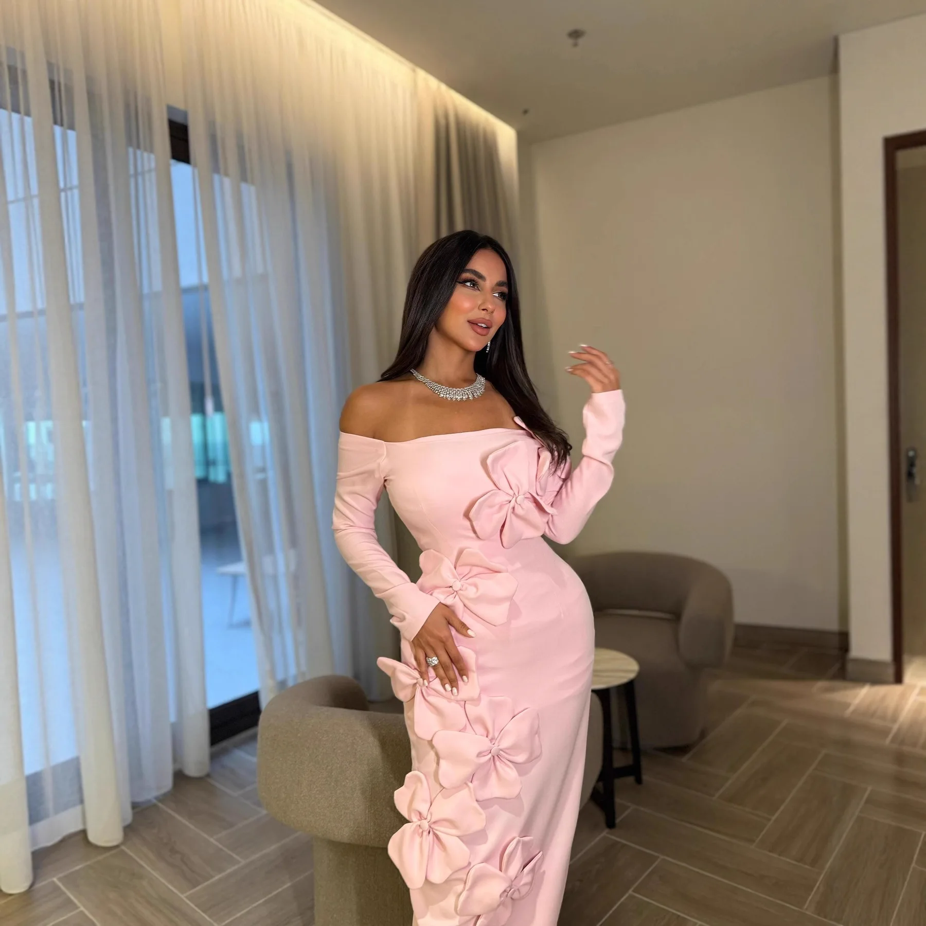 Primavera Verano sin tirantes nuevas mujeres elegante Sexy ceñido al cuerpo tridimensional flor fuera del hombro vestido de manga larga