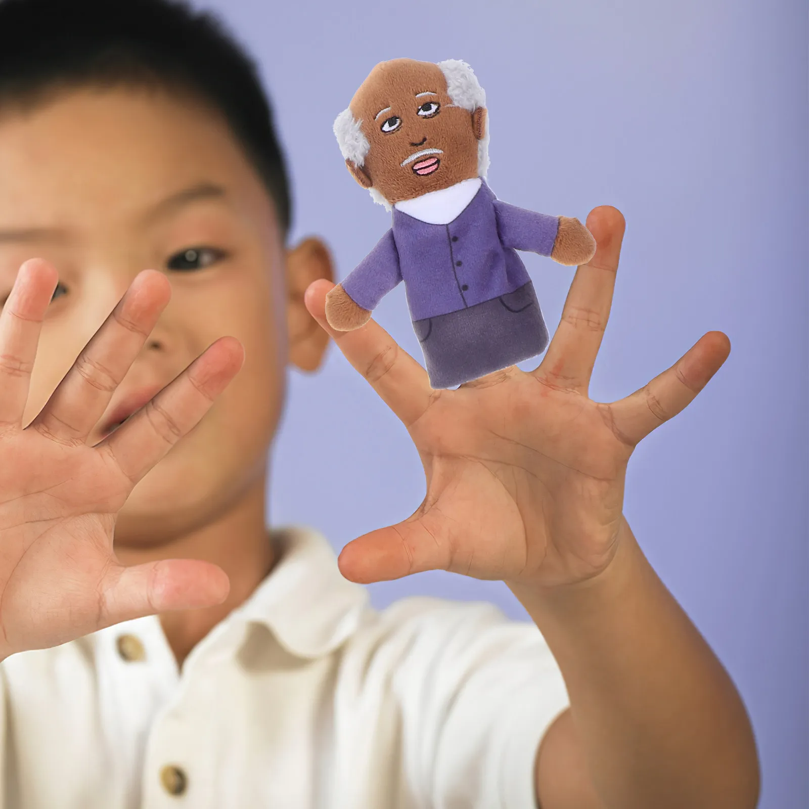 6Pcs Family Finger Puppets Soft Hand Puppets Storytelling Role Playing Educational Pretend Play for Kids Toddlers