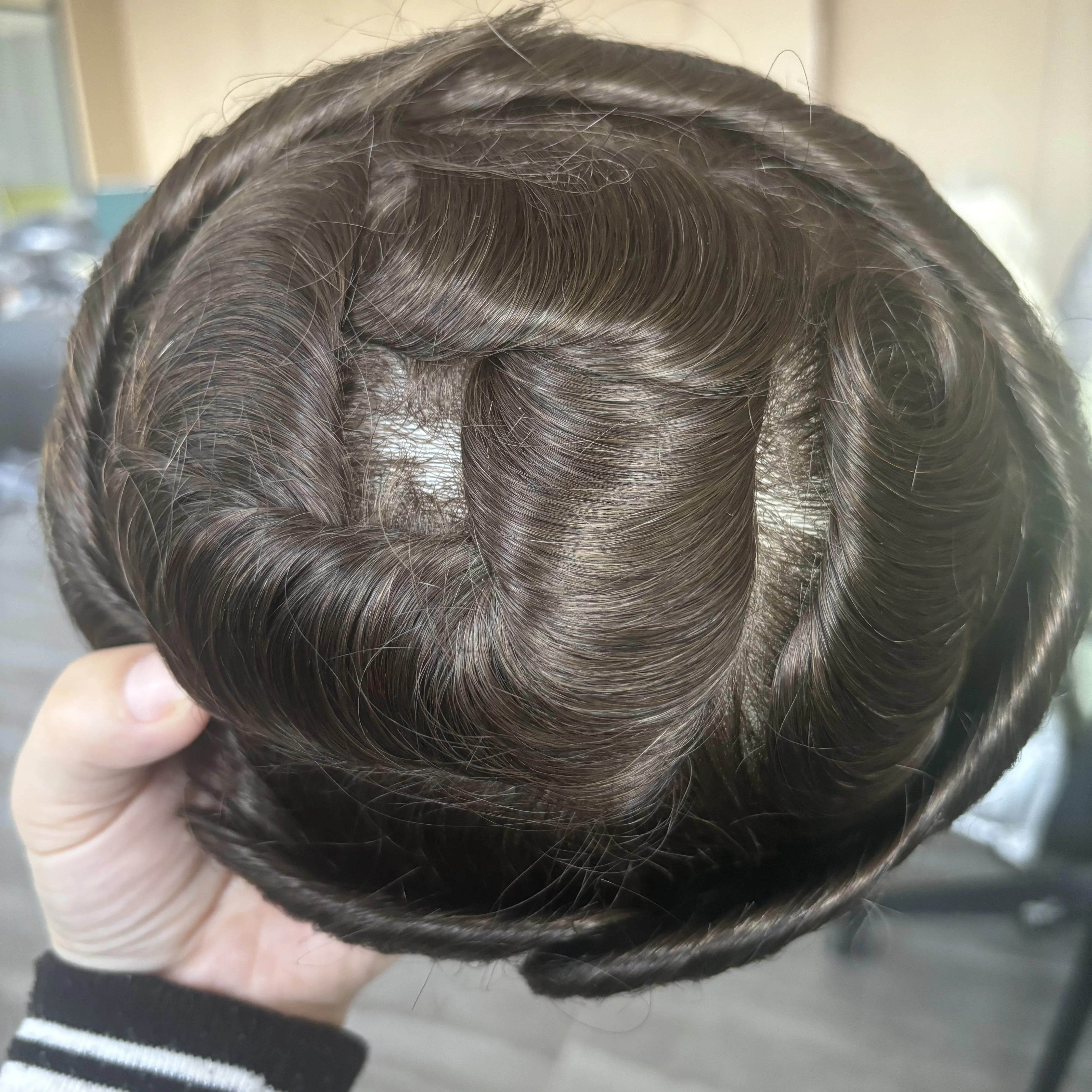 Unsichtbare 80-90 Dichte, super-natürlicher Haaransatz, schwarze Herrenperücken, 100% Echthaar, 0,02 mm ultradünne Hautbasis, Herren-Toupet – Detail 4
