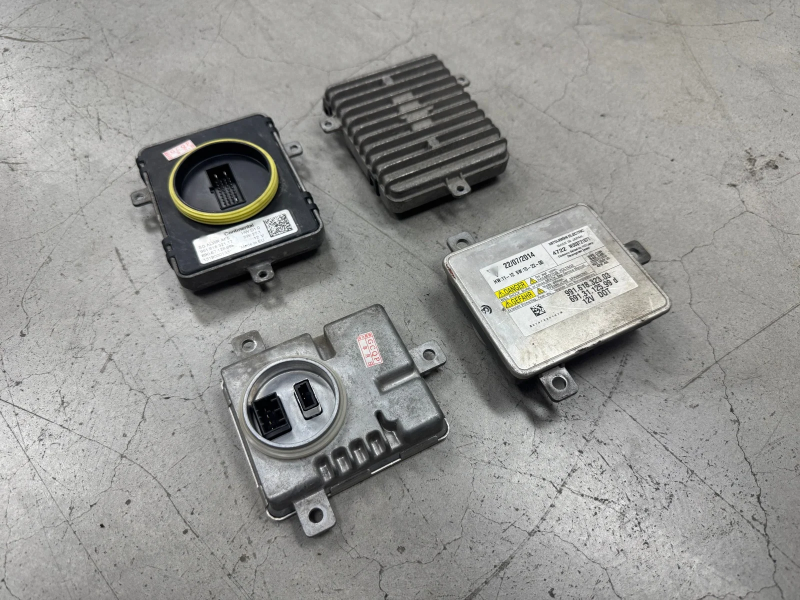 Classic Style High Quality Cayman 981 Front Left and Right Headlights Hernia Module LED Drive Control Unit  for Porsche