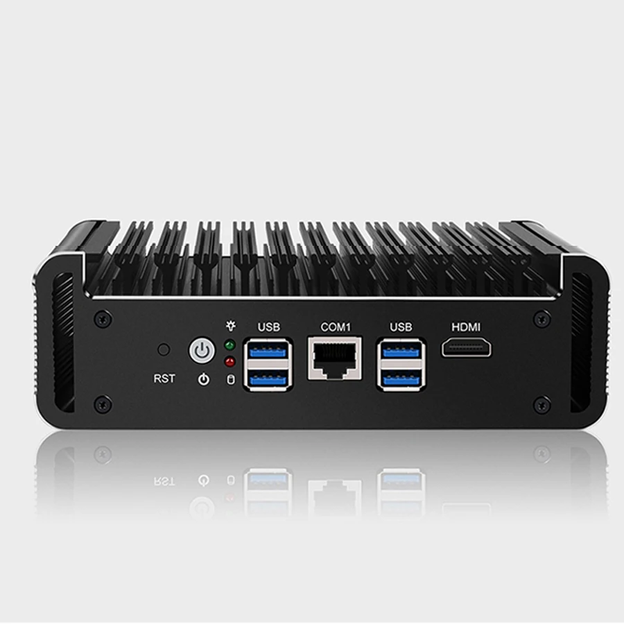 FOTO 2 - Безвентиляторный мини-ПК pfSense