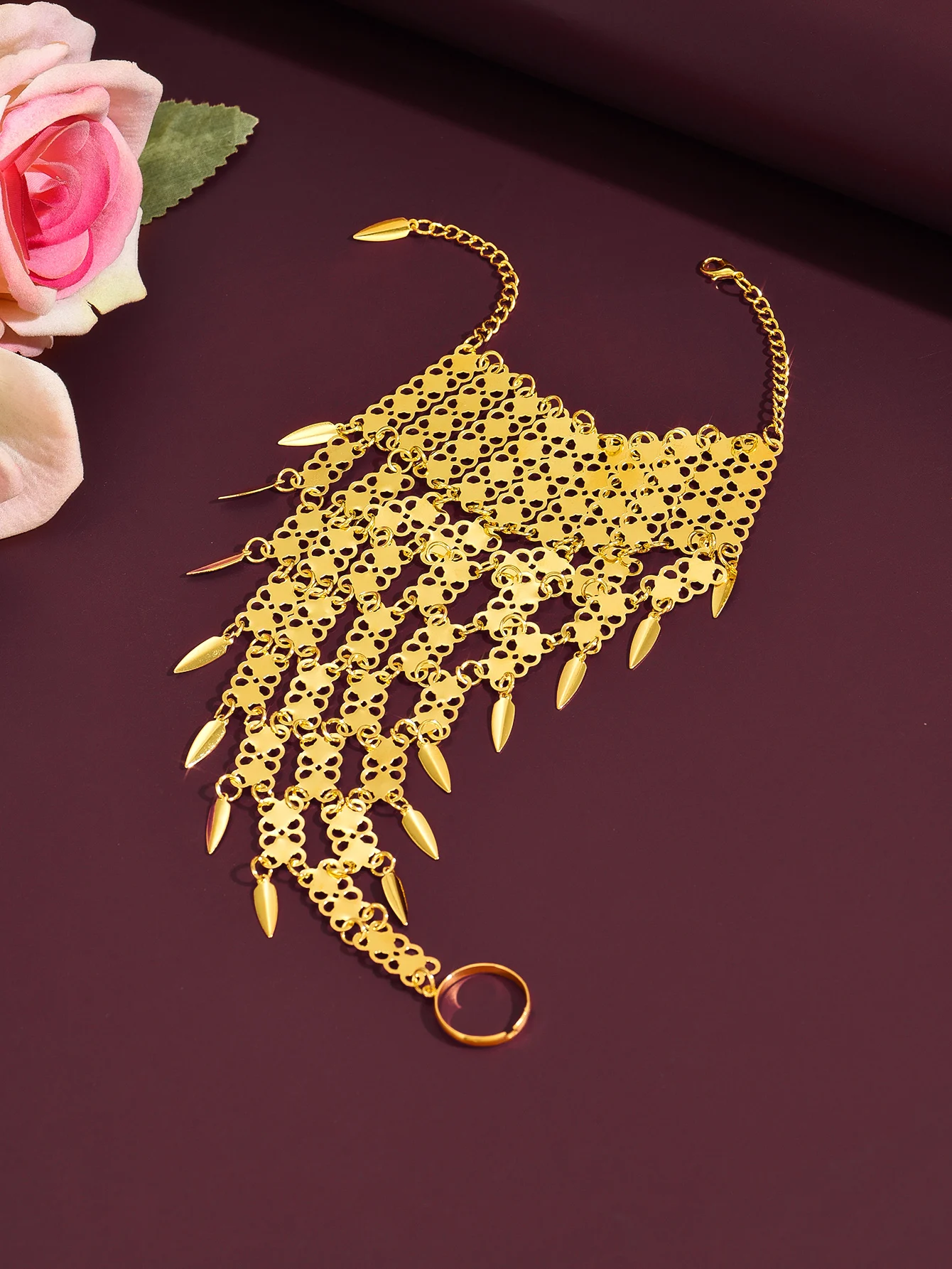 Fashionable Hollow Pattern Hand Back Chain Retro Tassel Fingerless Bracelet for Evening Dresses And Parties Stylish Accessory - view 3