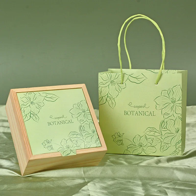 custom foil logo green paper boutique gift luxury jewelry paper bag Wedding gift bag green wooden wedding candy box