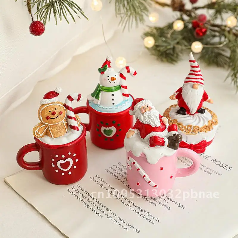 

Cartoon Resin Christmas Mug Desktop Ornaments Santa Claus Decorations Creative Holiday Gifts Red Snowman Gingerbread Man