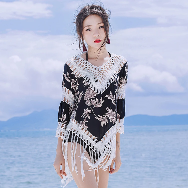 

n Loose Women's Jaet with Bell Sves Hollow out Design Versatile Small awl Printed Ethnic Sle Off-oulder Top