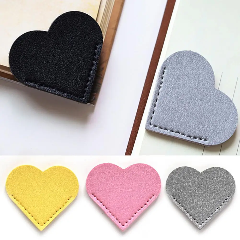 5Pcs Handcrafted Faux Leather Page Marker Vintage Faux Leather Corner Bookmarks Set Handcrafted Mini Heart-shaped Book Marker