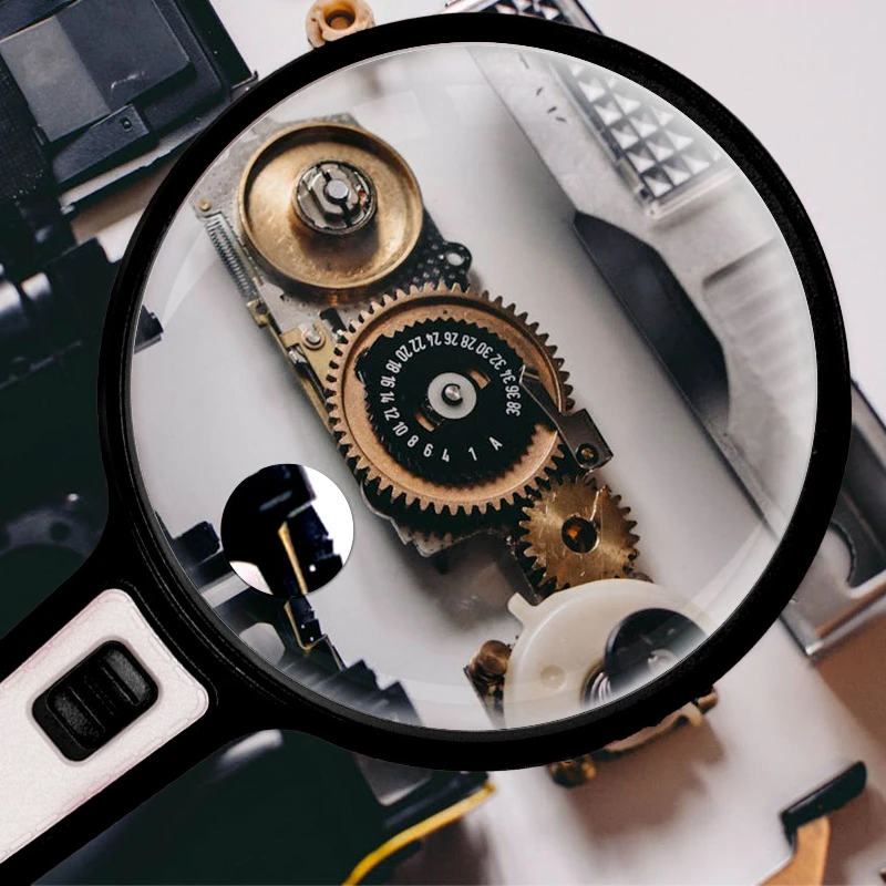 5x Handheld Magnifying Glass With Light Portable Lighting Large Mirror Surface For Elderly Reading And Fine Examination