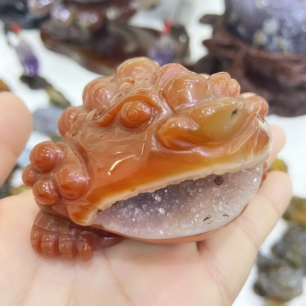 Natural Statues Natural Stone Room Decor Hand carved Reiki Energy Stone agate Toad Healing Crystal Aquarium home decor