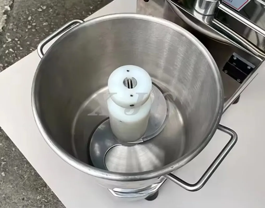 Tritatutto automatico per carne e cipolla ad alta velocità Tritatutto per verdure multifunzionale