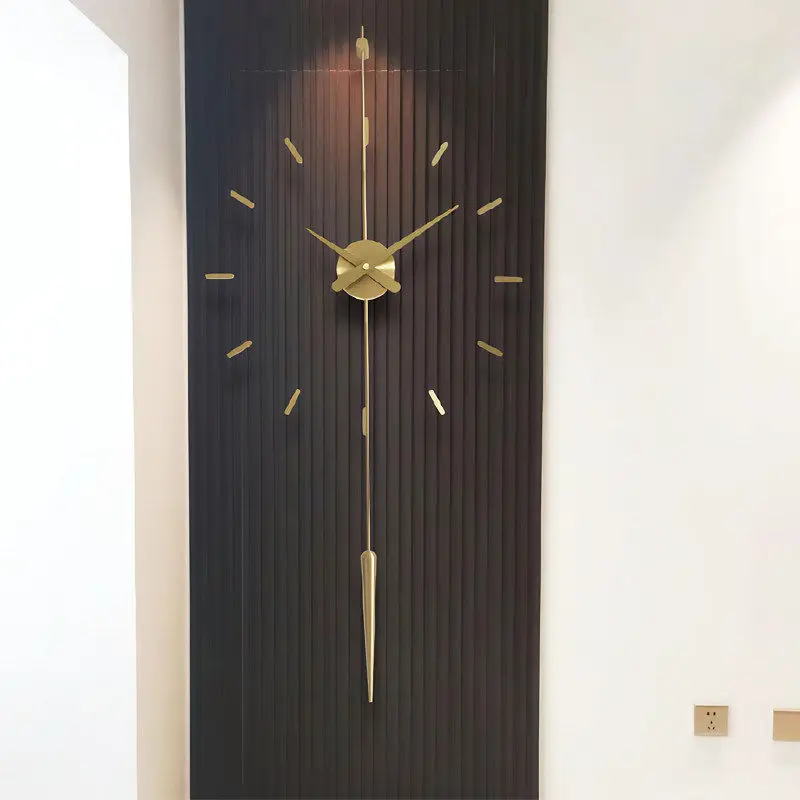 Modern light luxury wall clock Living room Home atmosphere clock Internet celebrity creative personality simple brass clock
