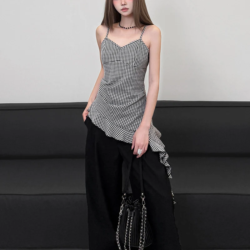 Coréen noir blanc Plaid Camisole haut femmes 2025 été volants ourlet col en V débardeurs femme dos nu Streetwear gilet femme