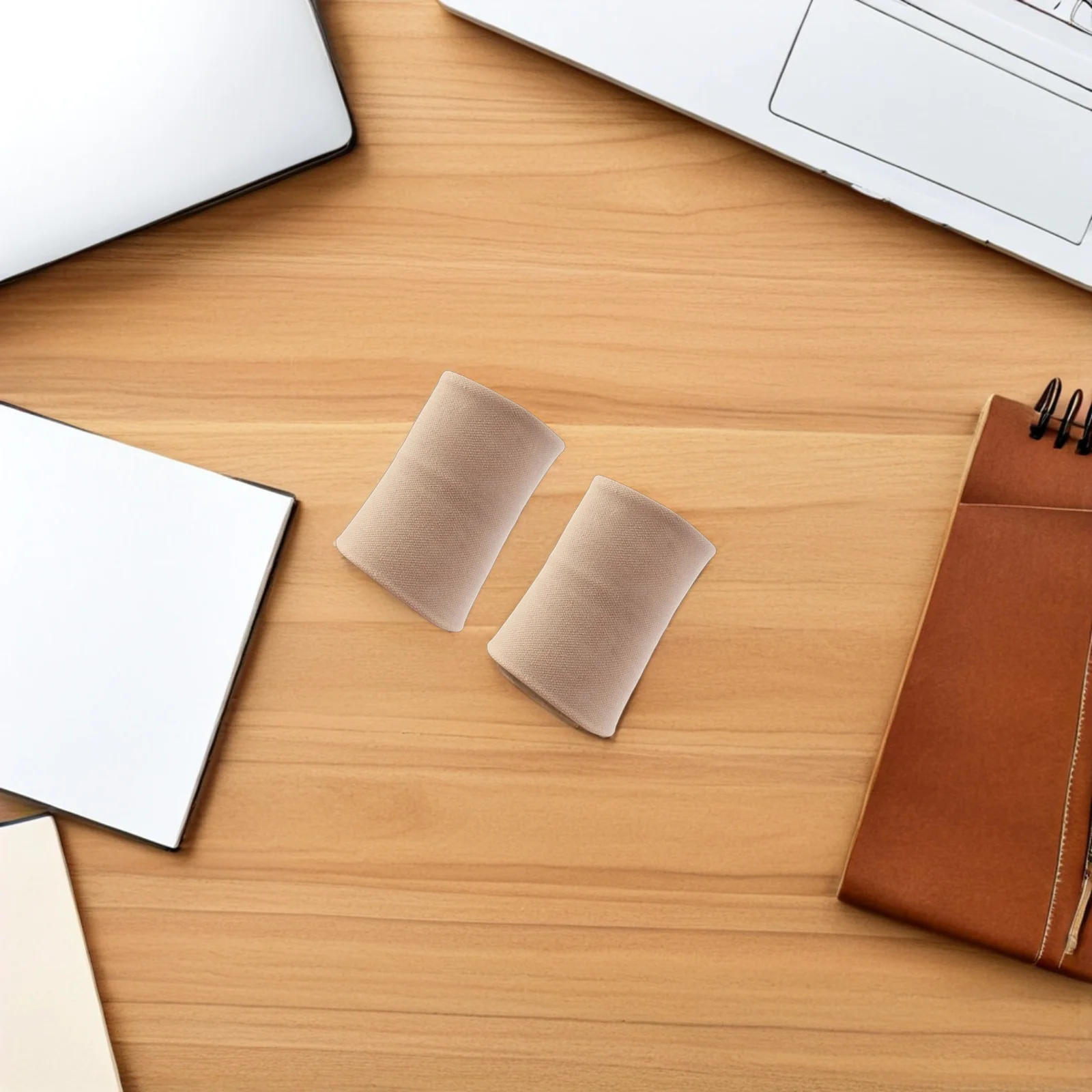 

2Pcs Breathable Medical Wrist Bracers Lightweight Flexible Support for Golf Tennis Basketball Yoga Wrist Wrap Recovery